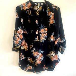 TACERA FLORAL BLOUSE V NECK LONG SLEEVES FOLDING CHIFFON POLY MATERIAL SIZE S